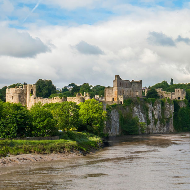 Welsh language Chepstow Castle Pamphlet Guide