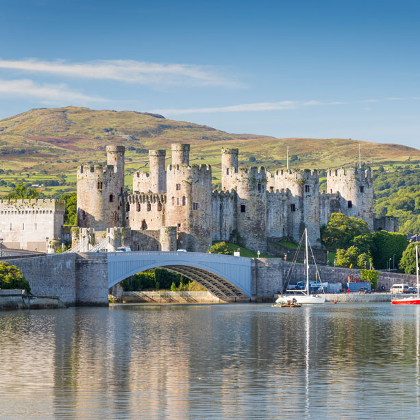 Welsh language Conwy Castle Pamphlet Guide