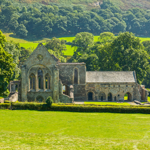 Welsh language Valle Crucis Abbey Pamphlet Guide